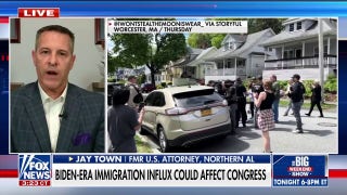 Illegal immigrants are creating a 'swelling' of Dems in the electoral college, says former US attorney - Fox News